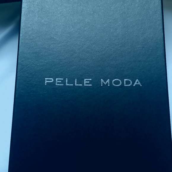 Pelle Moda Vic Embellished Sandals Open Toe size 6 - Picture 7 of 7